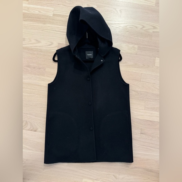 Women's Theory Black Hooded Vest - Picture 4 of 7